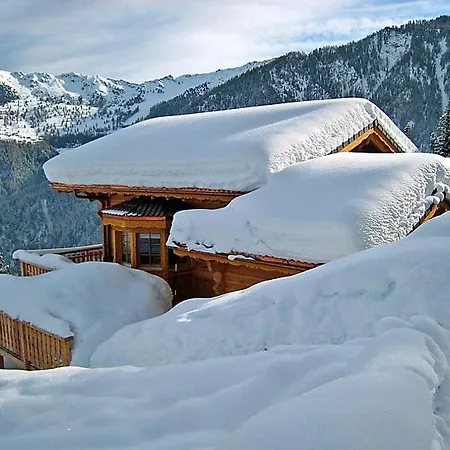 Holiday home Sleeps 10 Wifi La Tzoumaz