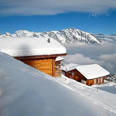Holiday home Sleeps 10 Wifi *
